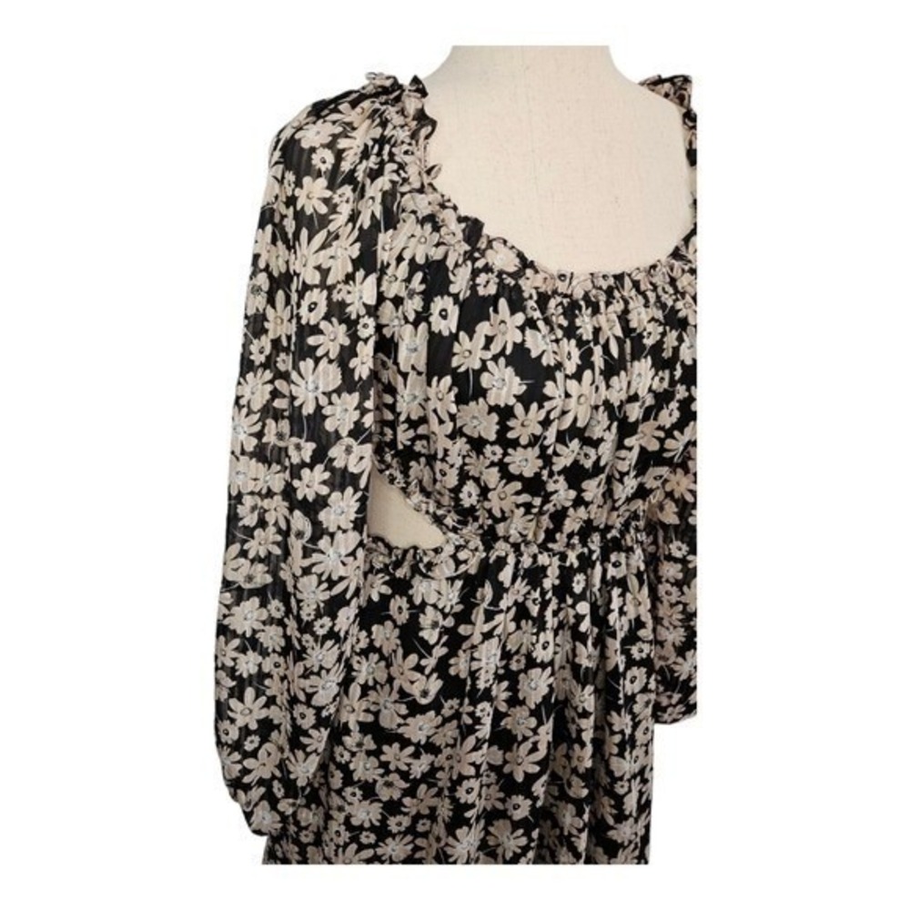 ASTR The Label Womens Black Floral Mini Dress Medium Side Cutouts Boho Romantic‎ - Picture 3 of 13